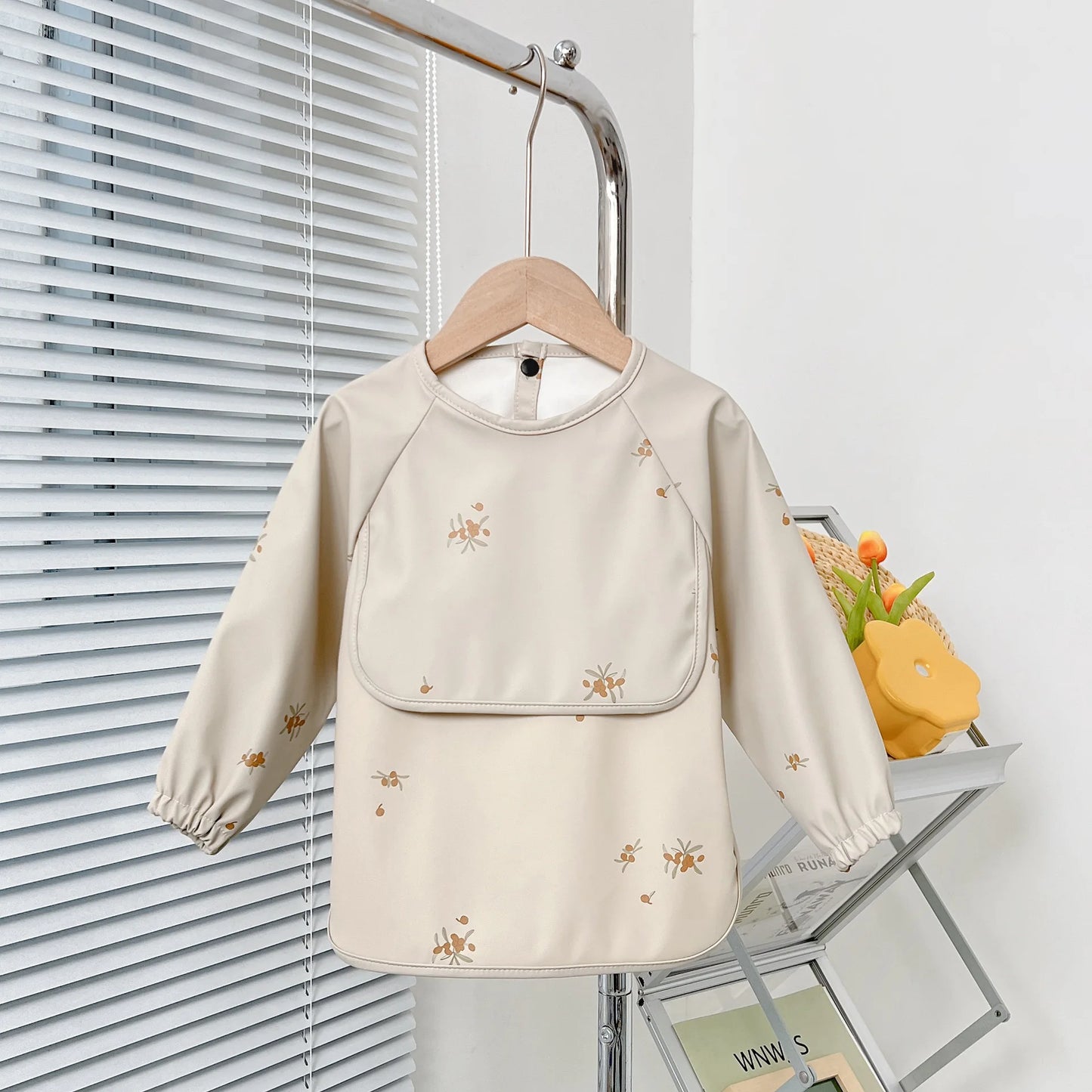 Cute Baby Bibs Toddler Baberos Bavoir Waterproof Long Sleeve Apron Cartoon Animals Children Feeding Smock Bib Baby Stuff 0-5Y