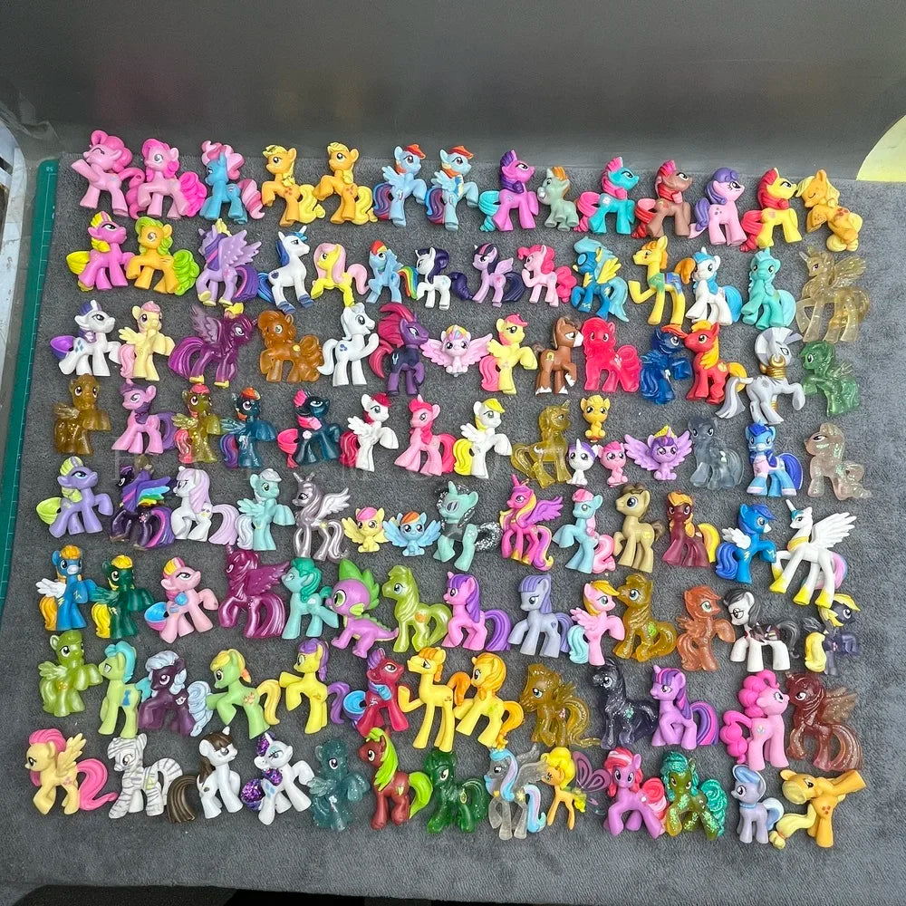 Original Multiple Styles 4-6cm Mini Pet Doll Classic Cartoon Anime Movies Mermaids Unicorn Dolls Girls Holiday Gift Toys