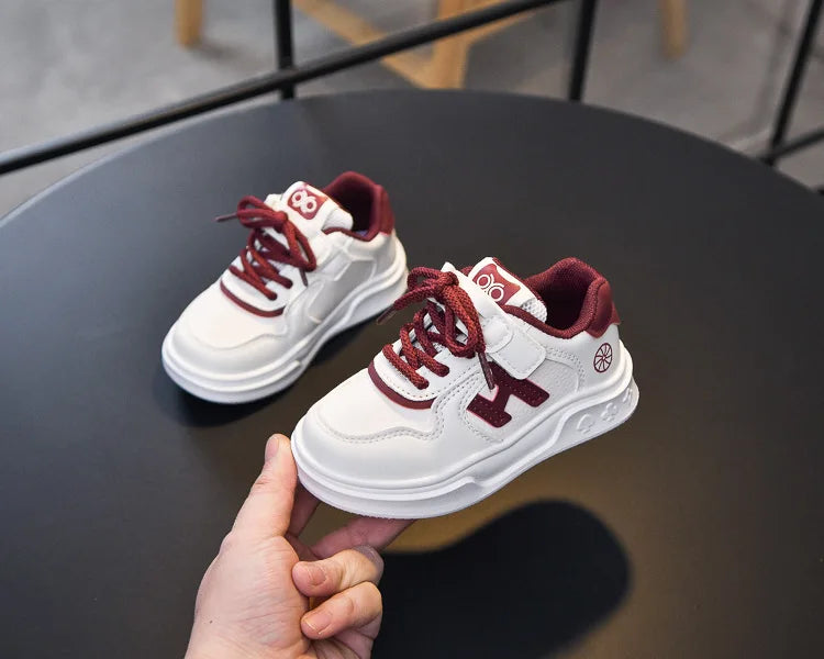 Kids Basketball Shoes Comfortable Non-slip Students Running Shoes Soft Sole 2025 New Boys Girls Sports Shoes Hook&loop Trendy