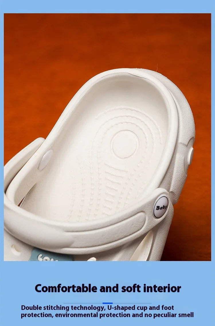 Childrens Sandals Antiskid Breathable Garden Cave Shoes Boy Girl Outdoor Hole Shoes Indoor Shower Flip Flops Kids Home Slippers