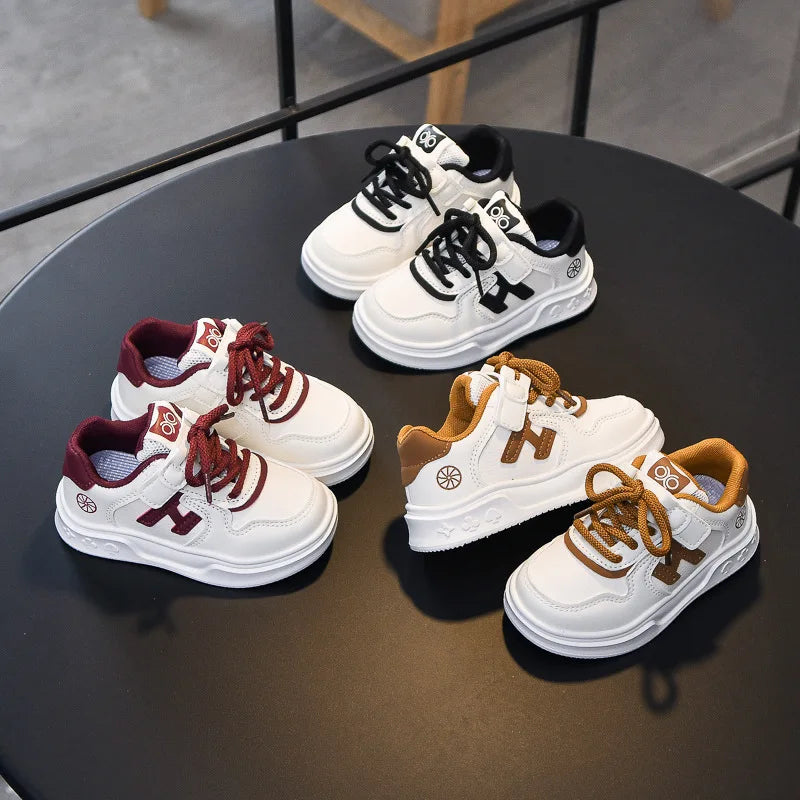 Kids Basketball Shoes Comfortable Non-slip Students Running Shoes Soft Sole 2025 New Boys Girls Sports Shoes Hook&loop Trendy