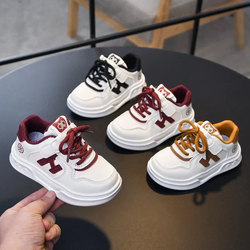 Kids Basketball Shoes Comfortable Non-slip Students Running Shoes Soft Sole 2025 New Boys Girls Sports Shoes Hook&loop Trendy