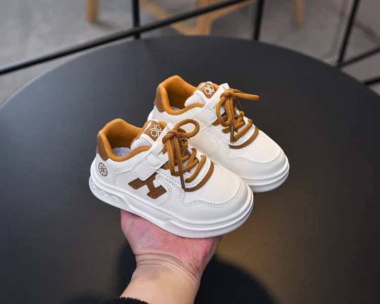 Kids Basketball Shoes Comfortable Non-slip Students Running Shoes Soft Sole 2025 New Boys Girls Sports Shoes Hook&loop Trendy