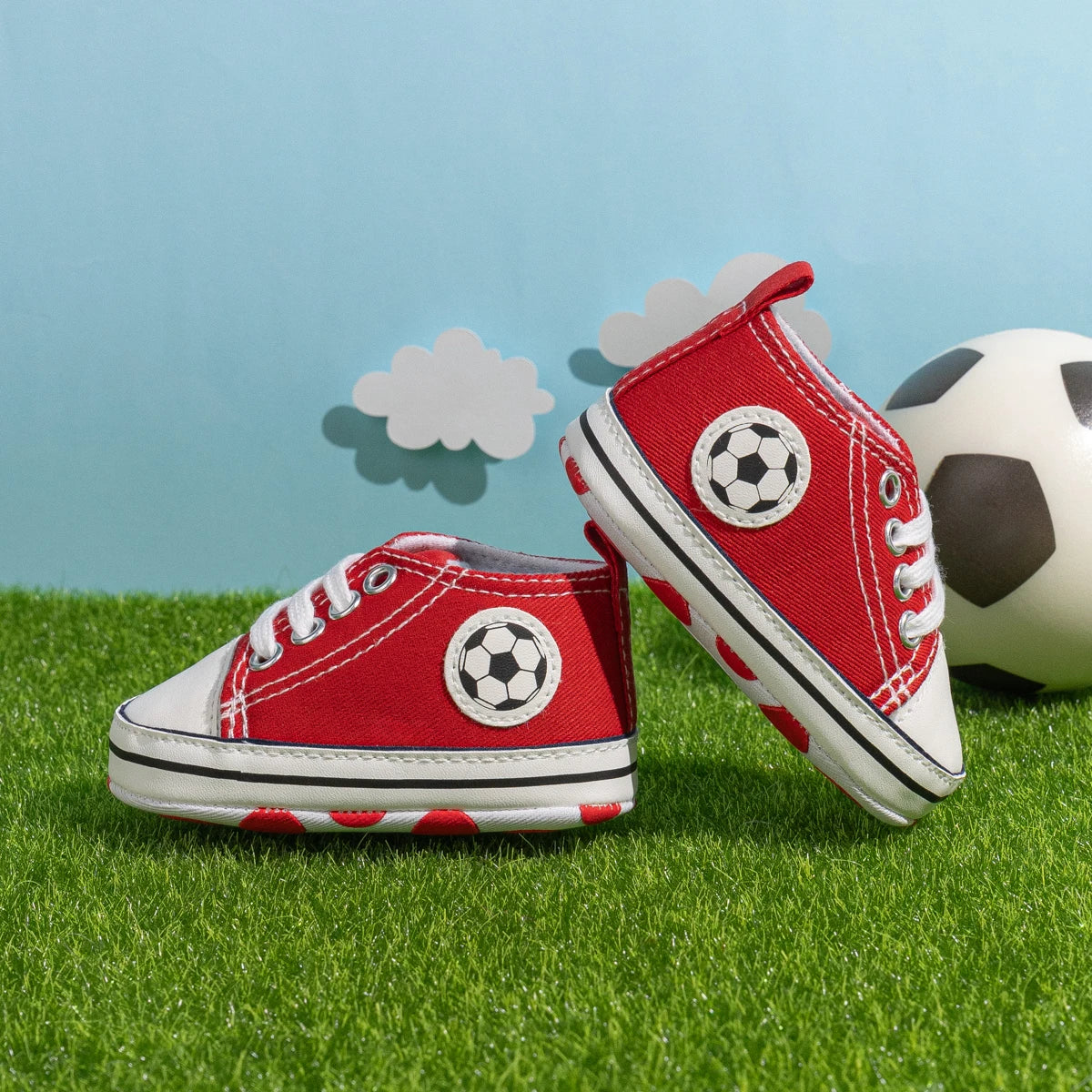 High Tops Baby Soccer First Walkers Classic Canvas Casual Sneakers Cotton Soft Anti-slip Sole Fashion Versatile Sports Style