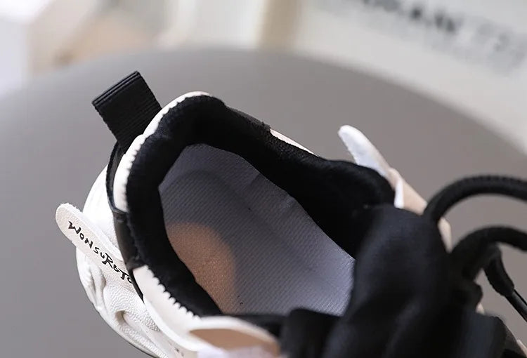 Kids' Athletic Shoes Children's Sneakers Active Footwear for Kids Comfortable Sports Shoes Stylish Boy's Trainers