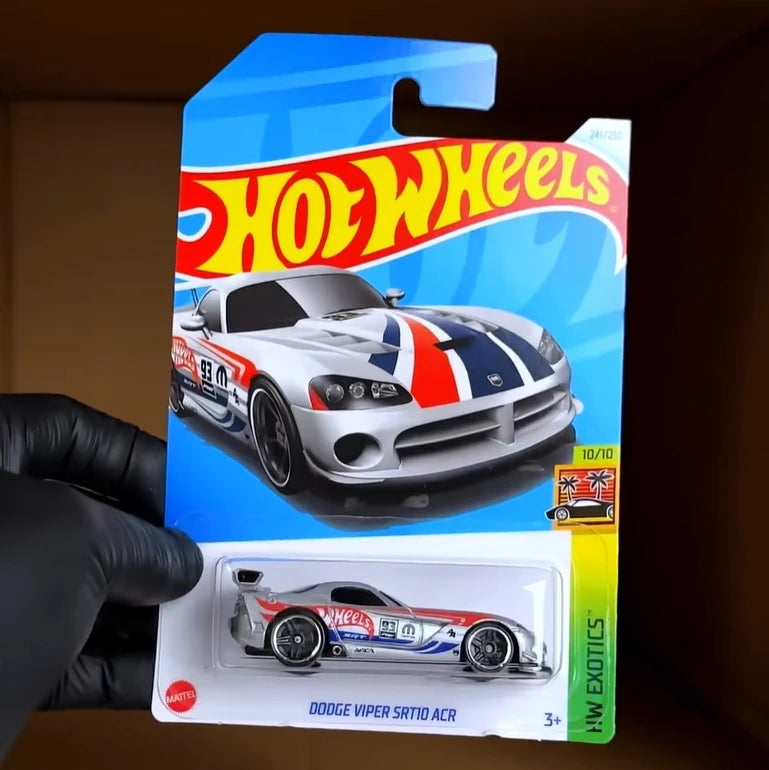 24P HOT WHEELS 1:64 lbwk nissan 35gt-rr ver.2 huracan lp620-2 gordoon murray supra Koenigsegg jesko ford gt alloy car model